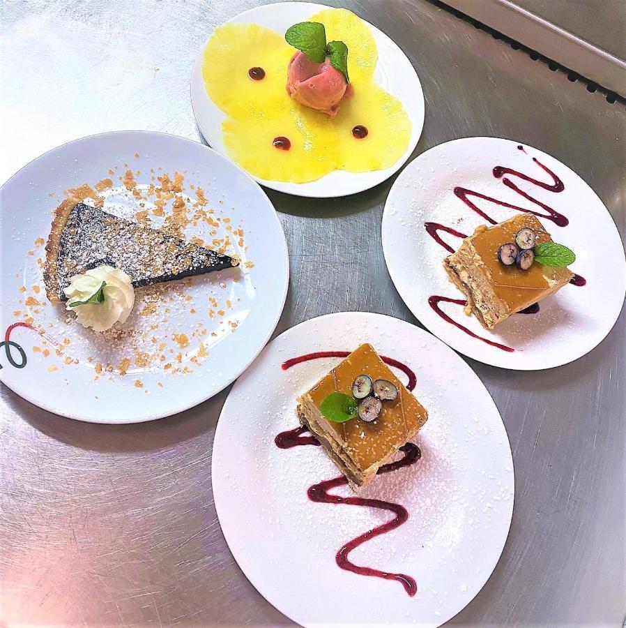 Hotel Restaurant Kyriad De Peronne Экстерьер фото