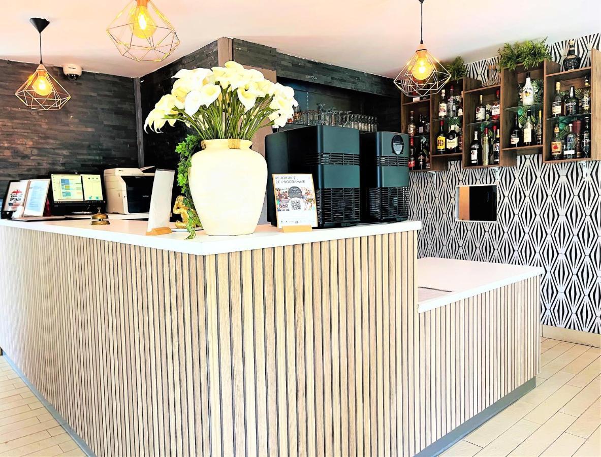 Hotel Restaurant Kyriad De Peronne Экстерьер фото