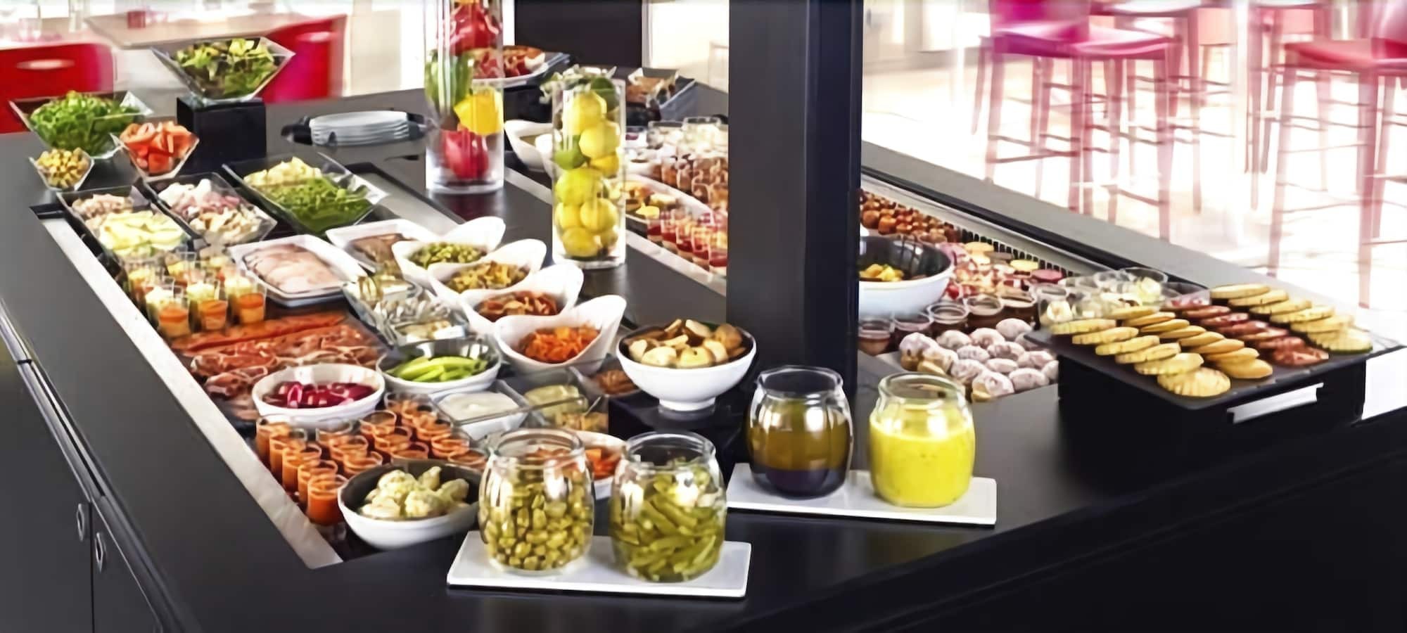 Hotel Restaurant Kyriad De Peronne Экстерьер фото