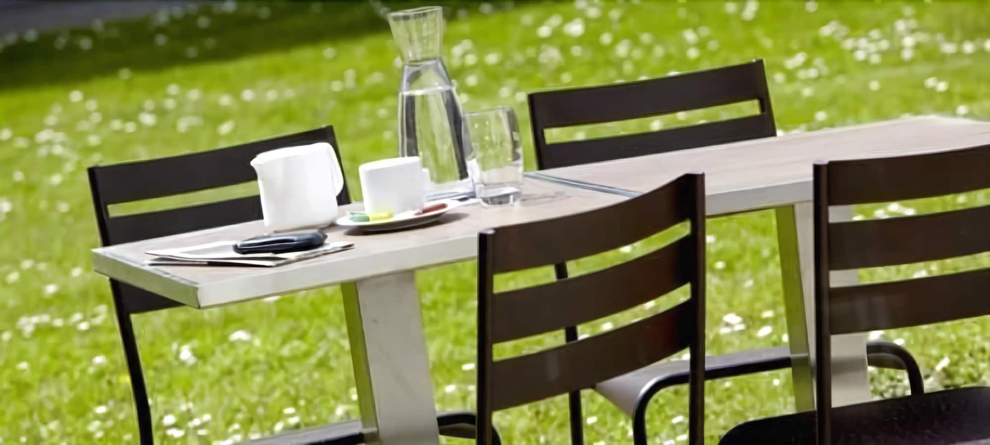 Hotel Restaurant Kyriad De Peronne Экстерьер фото